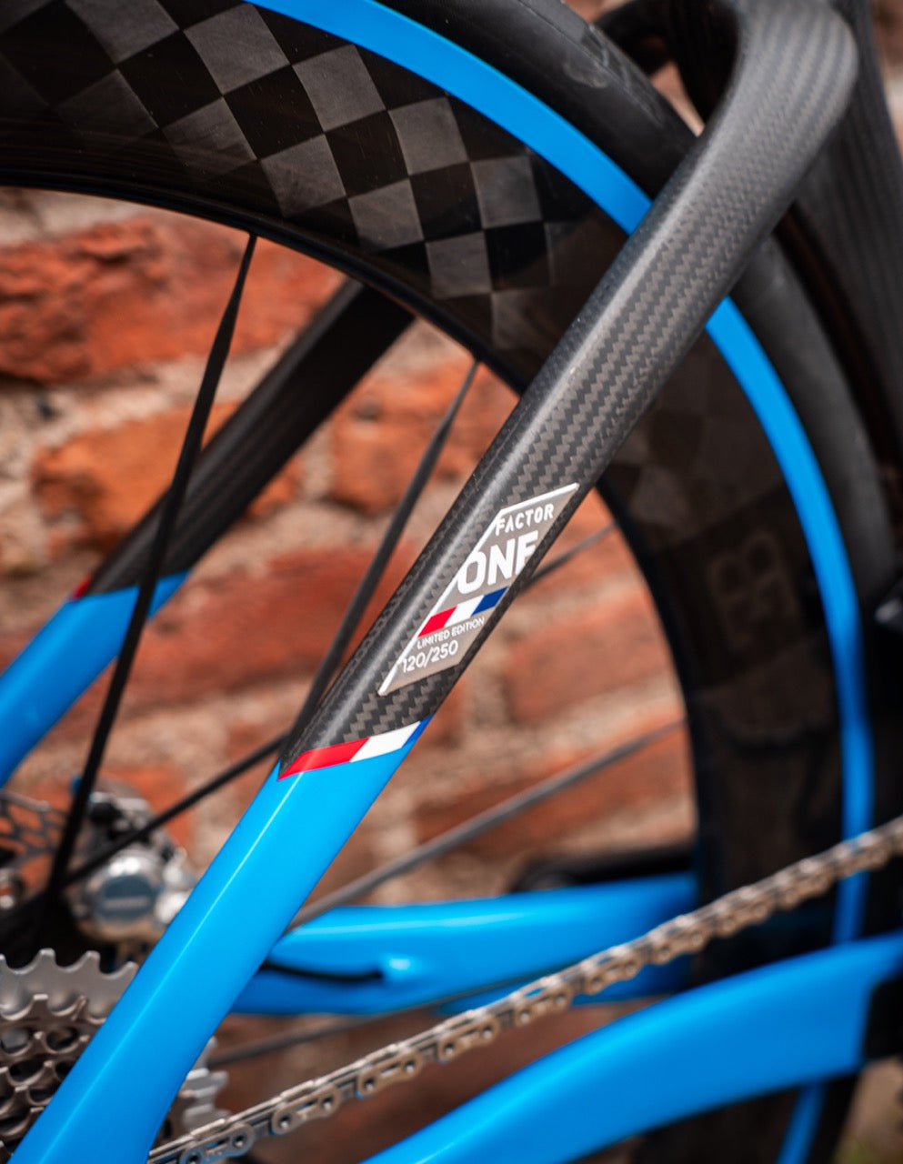 Bugatti Factor ONE SRAM Red AXS Black INC Limited Edition 58 Carbon Road Bike