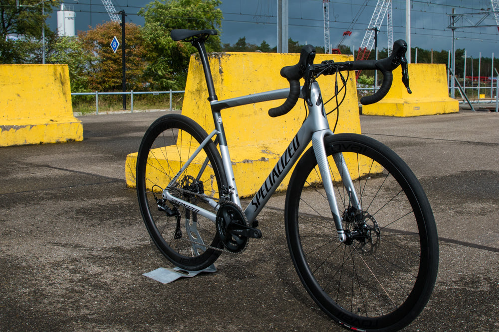 Specialized Tarmac SL6 Comp 56 Shimano 105 Roval S-Works