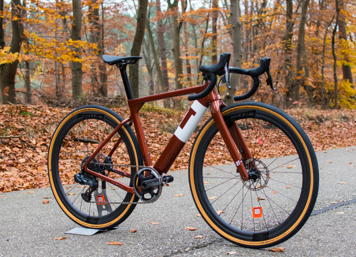 3T Exploro team carbon gravelbike racefiets S FFWD Sram AXS