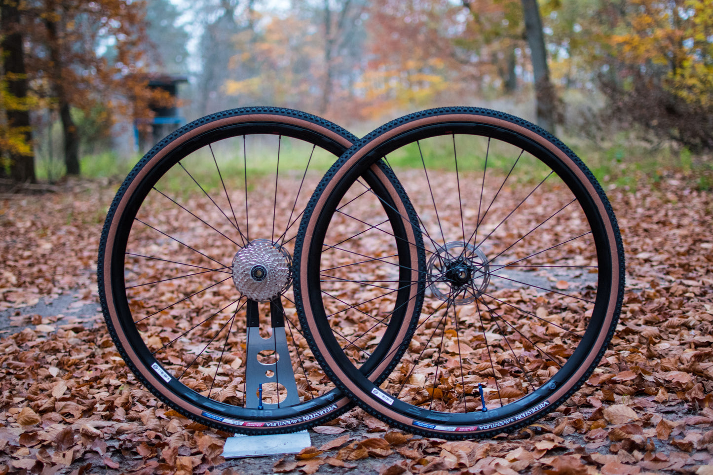 Ere Research Tenaci GR20 wielset tubeless gravel met banden