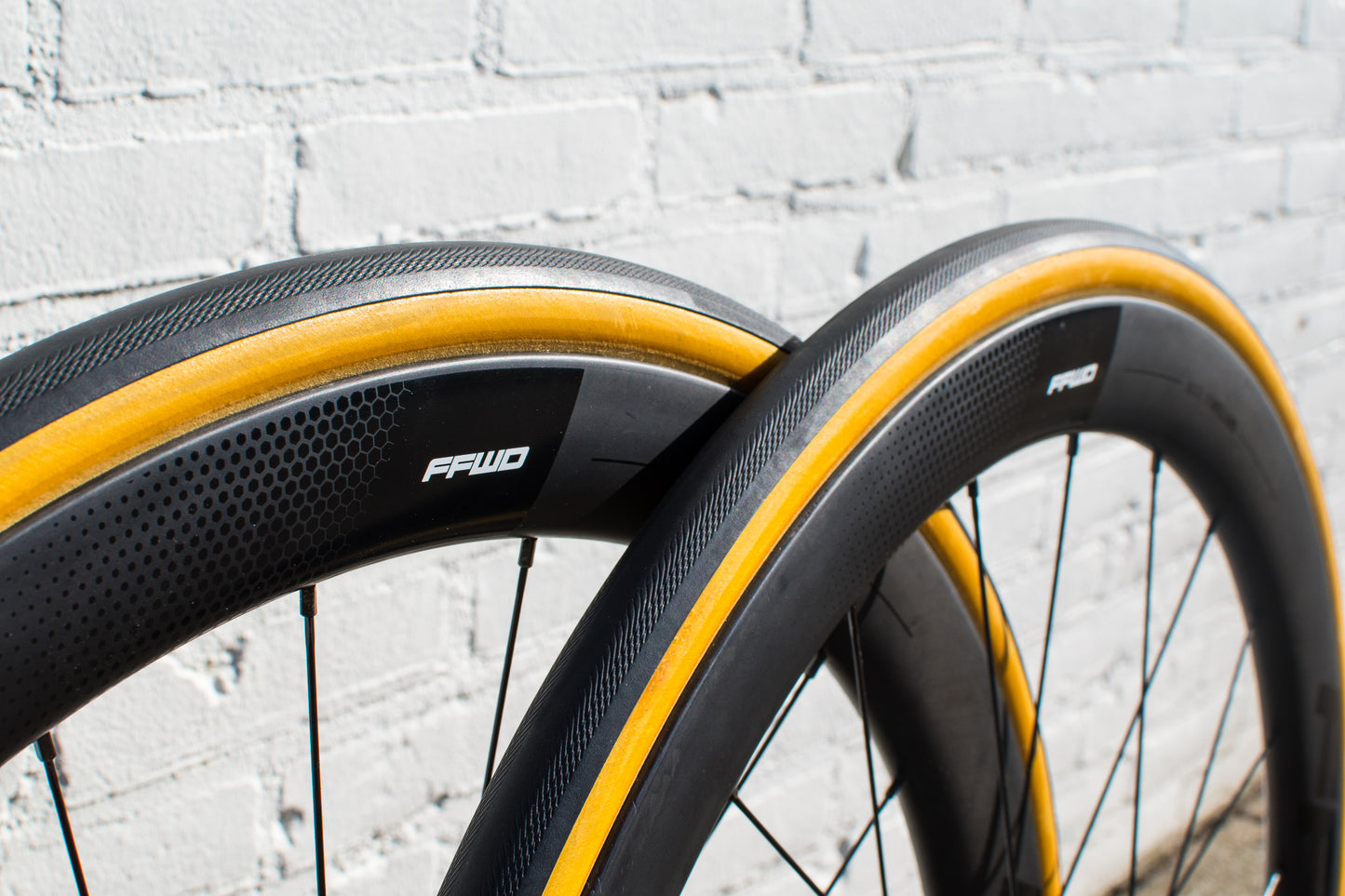 Nieuwe FFWD Tyro 2.0 carbon wielen wielset disc tubeless