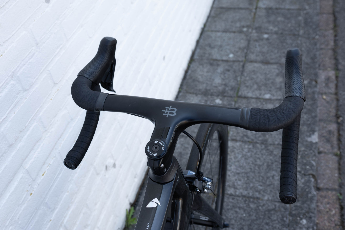Factor O2 VAM Shimano Ultegra EX Pro 56 Carbon Racefiets