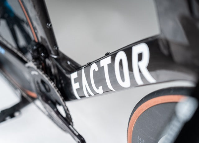 New Factor Slick TT Ultegra DI2 12 sp 54 Carbon Tijdritfiets