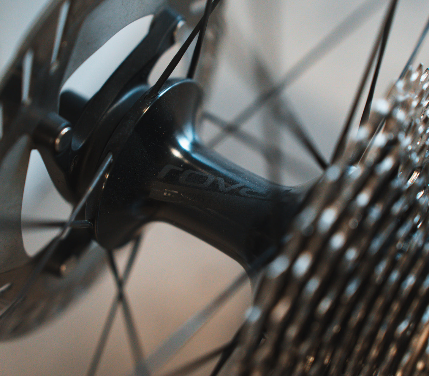 Roval Rapide CLX2 Carbon Wielset Incl Cassette, banden en Schijven ZGAN
