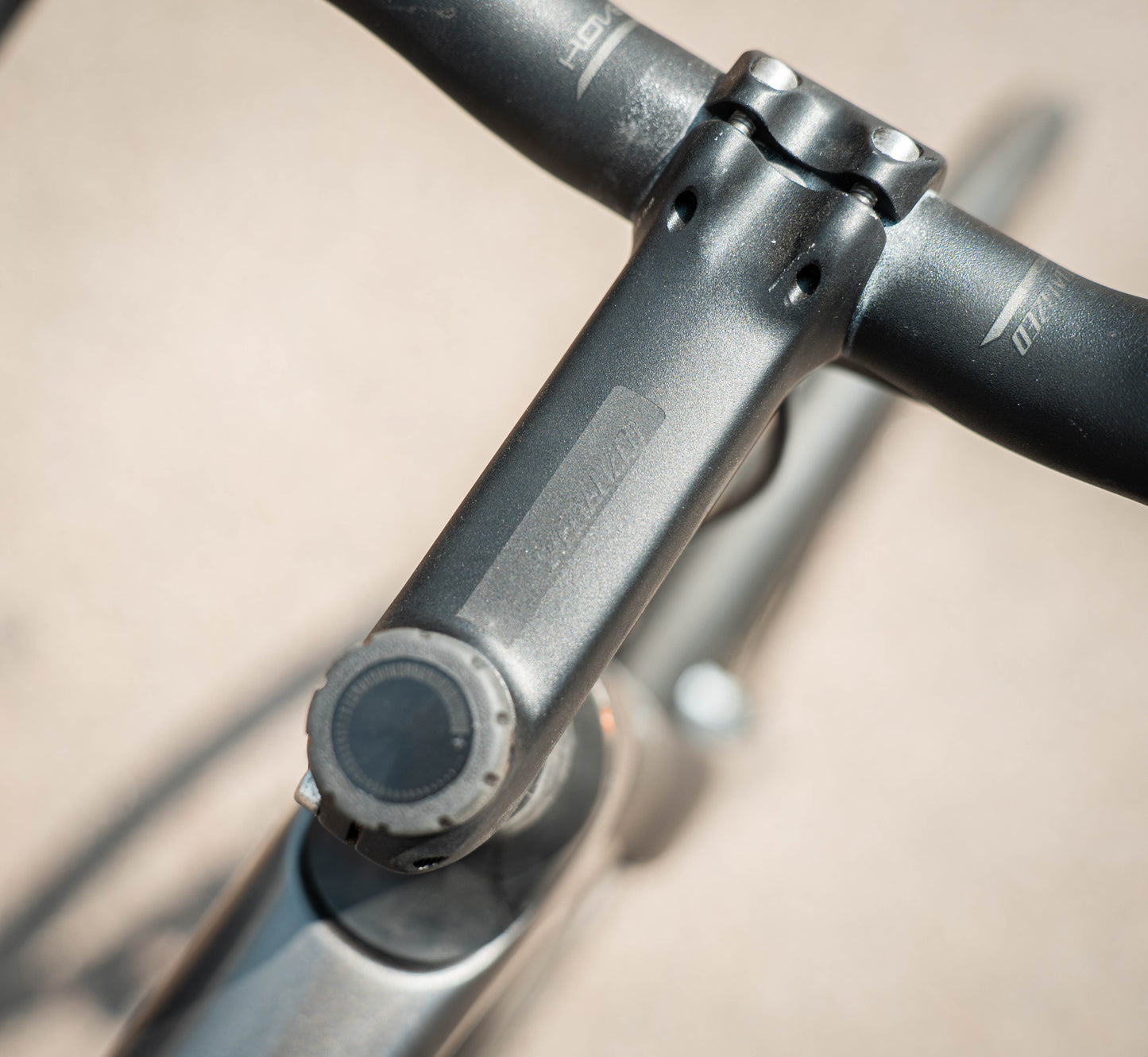 Specialized Roubaix 61 Ultegra DI2 Roval Carbon Racefiets