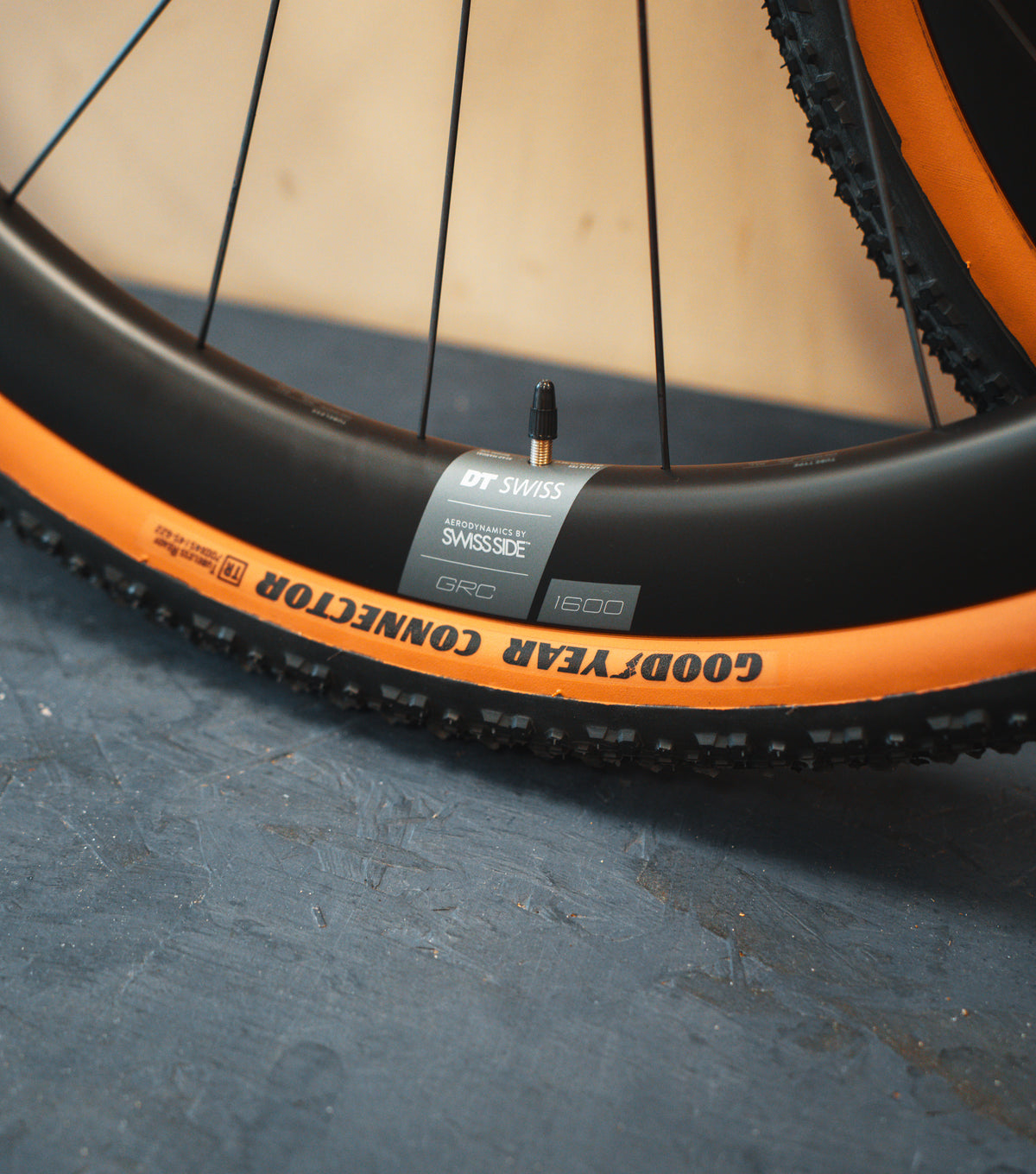 DT Swiss GRC 1600 Goodyear Connector Gravelwielset Nieuw