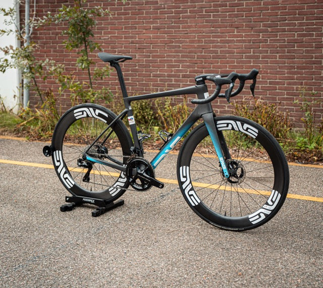 Enve Melee Dura-Ace Di2 Total Energies Profteam Carbon Racefiets