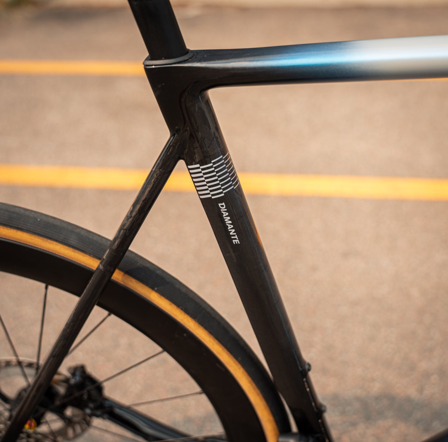 Basso Diamante Ultegra DI2 12 sp Ursus 58 Carbon Racefiets
