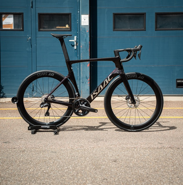 Isaac Meson Ruby Red Shimano Ultegra DI2 DT XL Swiss Carbon Racefiets NIEUW