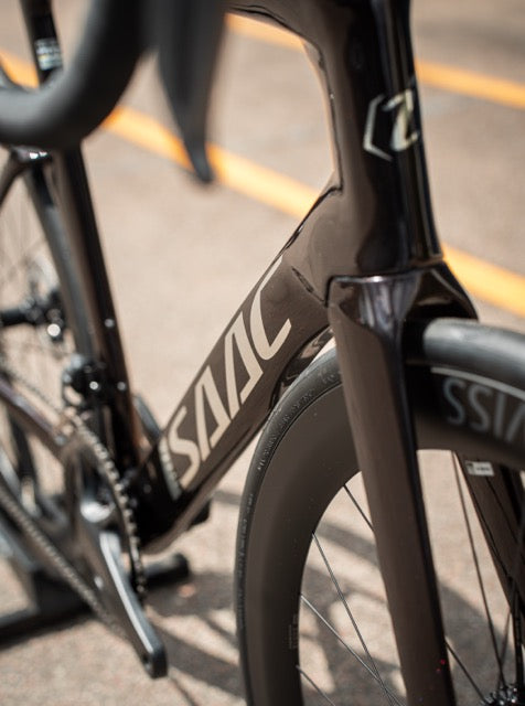 Isaac Meson Ruby Red Shimano Ultegra DI2 DT XL Swiss Carbon Racefiets NIEUW