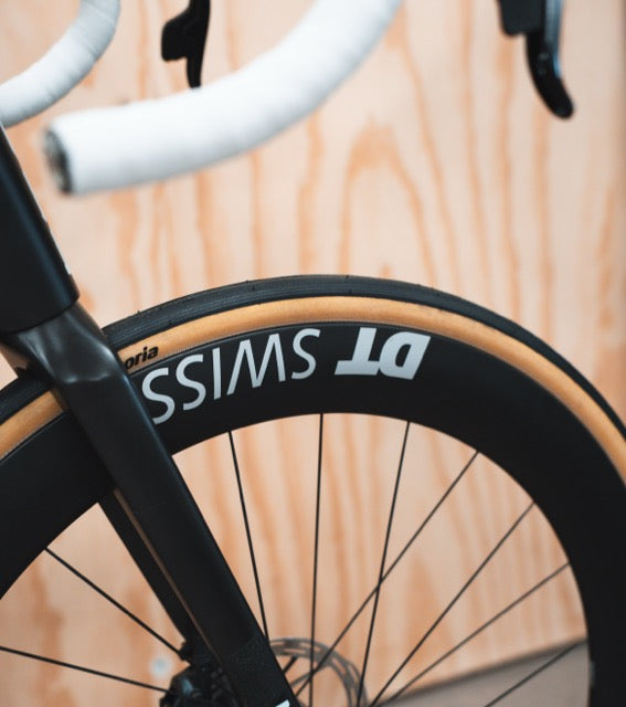 BMC Roadmachine SRAM Force AXS 54 Carbon Racefiets NIEUW