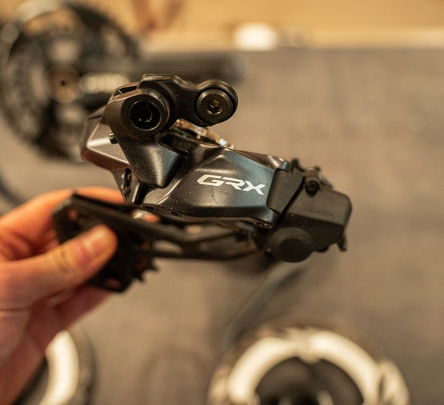 Shimano GRX DI2 825 12 speed Groepset Gravel ZGAN