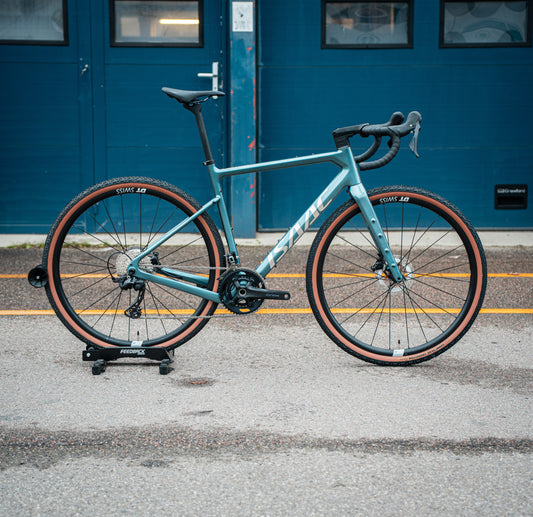 Isaac Torus GRX DT Swiss ALLE MATEN Carbon GravelBike 12sp