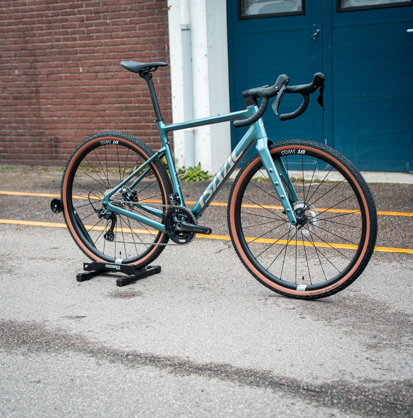 Isaac Torus GRX DT Swiss ALLE MATEN Carbon GravelBike 12sp