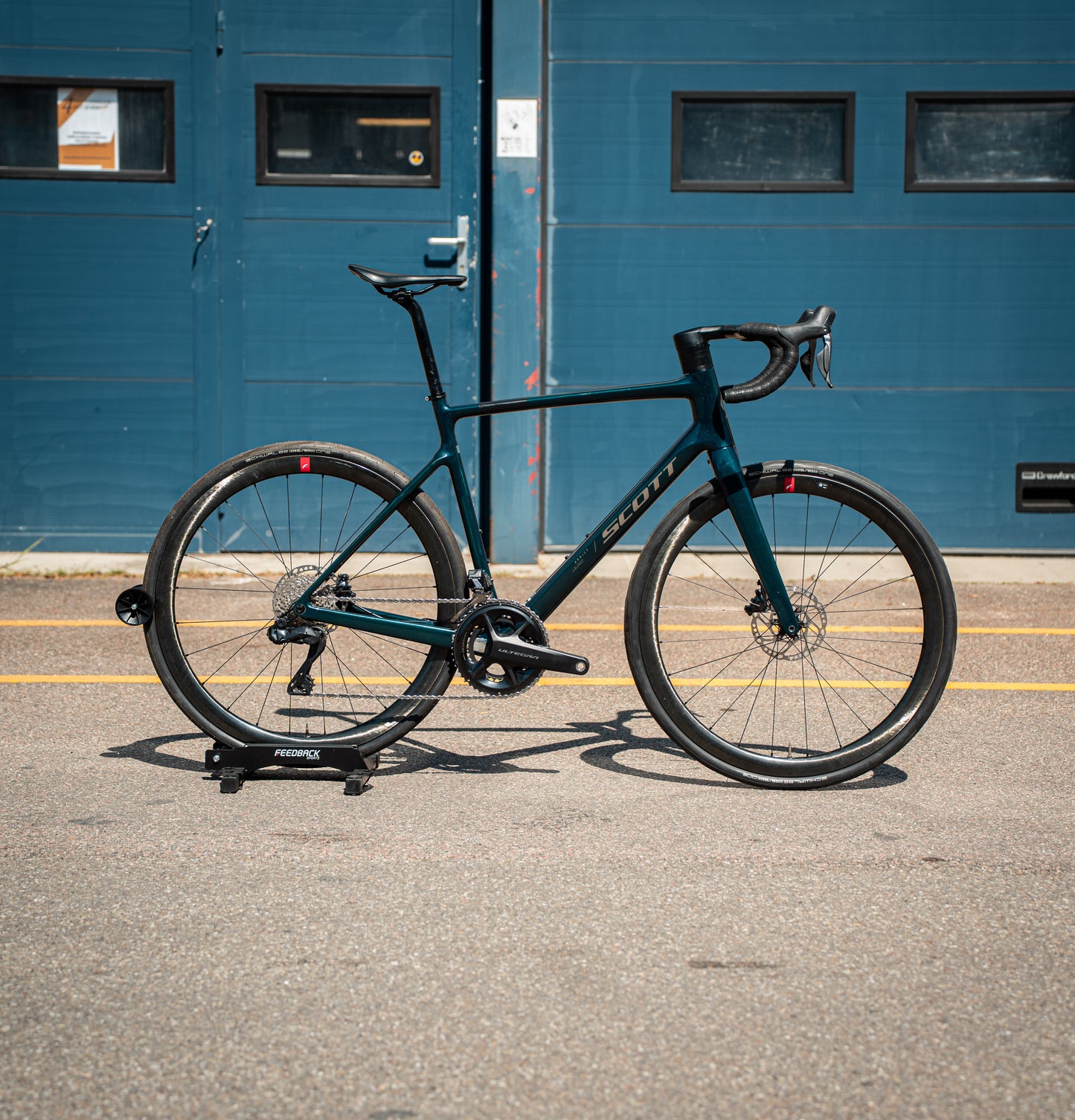 Scott Addict 20 Shimano Ultegra DI2 12sp L Carbon Racefiets