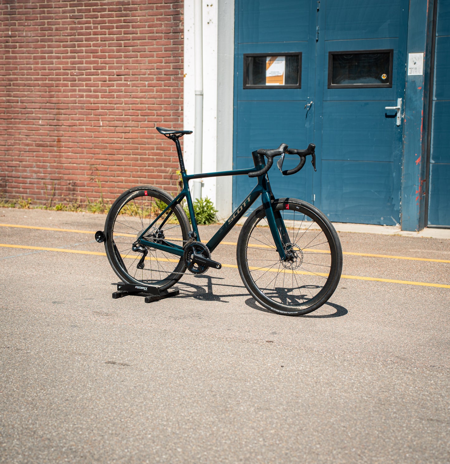 Scott Addict 20 Shimano Ultegra DI2 12sp L Carbon Racefiets