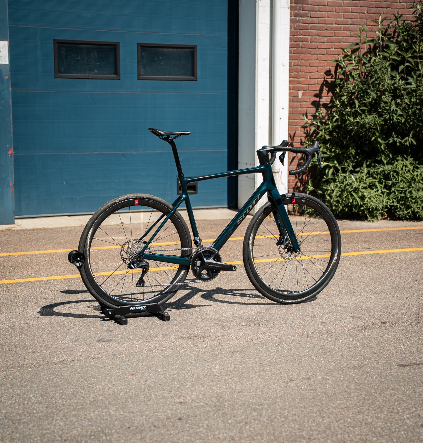 Scott Addict 20 Shimano Ultegra DI2 12sp L Carbon Racefiets