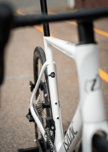 Isaac Boson Shimano 105 DI2 Fore M Carbon Racefiets