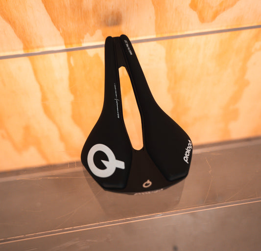 Prologo Nago R4 Pas 137 NIEUW Racefiets Zadel