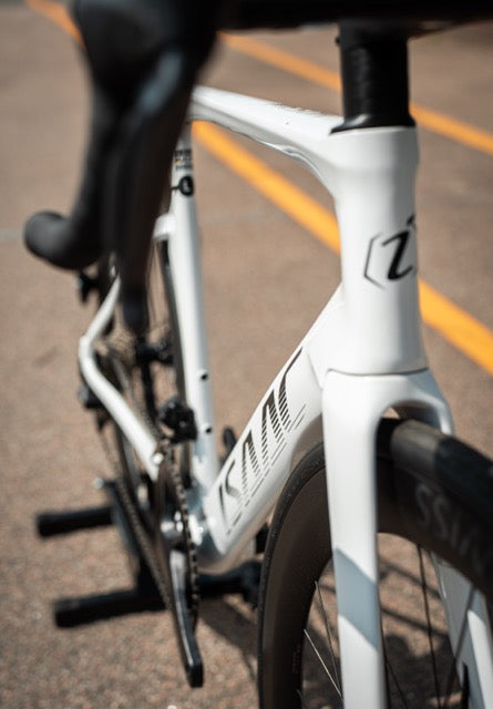 Isaac Meson Mineral White Ultegra DI2 L Carbon Racefiets NIEUW