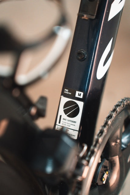 Canyon Aeroad Dura Ace 11 sp DT Swiss M Carbon Racefiets