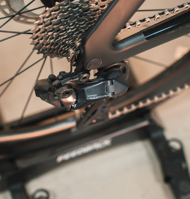 Canyon Aeroad CF SLX Shimano Ultegra DI2 12 sp M Carbon Racefiets