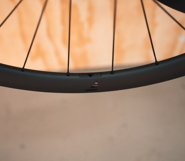 Fore Four RD DT Swiss 350 Carbon Wielset NIEUW