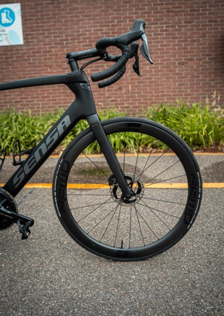 Sensa Gulia Evo Shimano Dura Ace 12 sp Carbon Racefiets