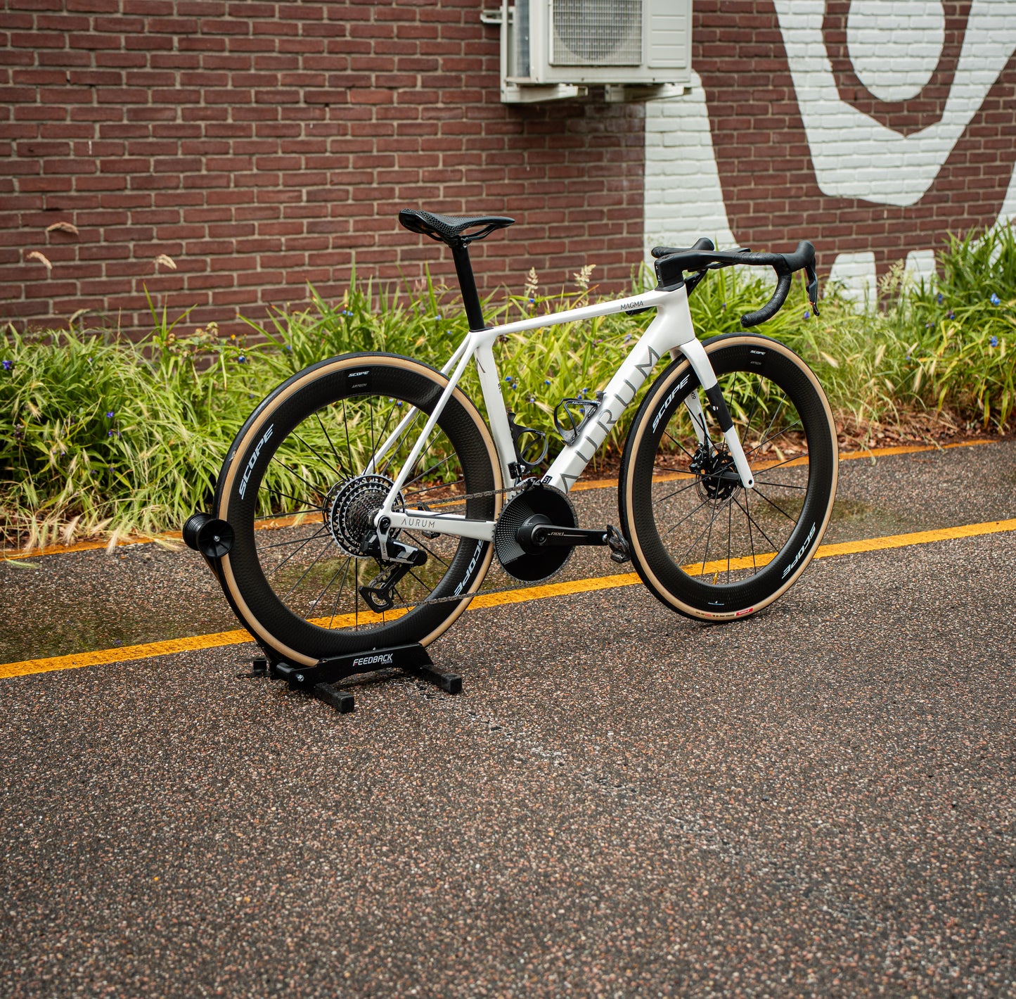 Aurum Magma 51 SRAM Red XPLR 13 sp Scope Artech Carbon Racefiets
