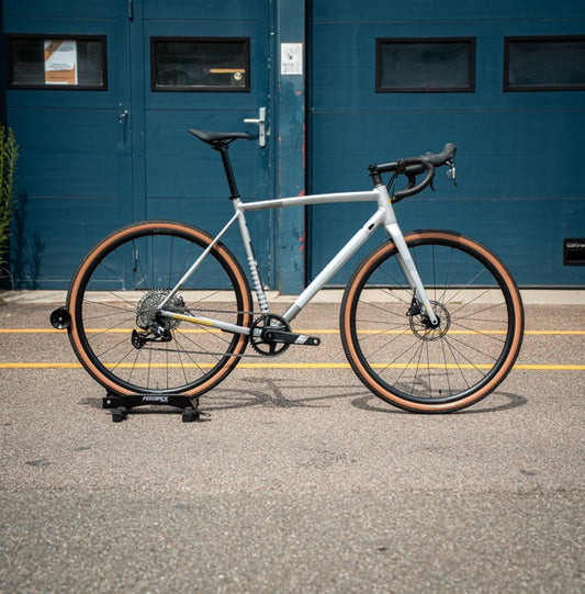 Specialized Crux SRAM Apex 56 Aluminium Gravelbike DEMO MODEL