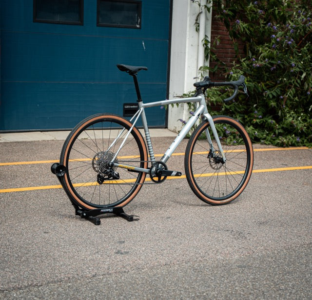 Specialized Crux SRAM Apex 56 Aluminium Gravelbike DEMO MODEL