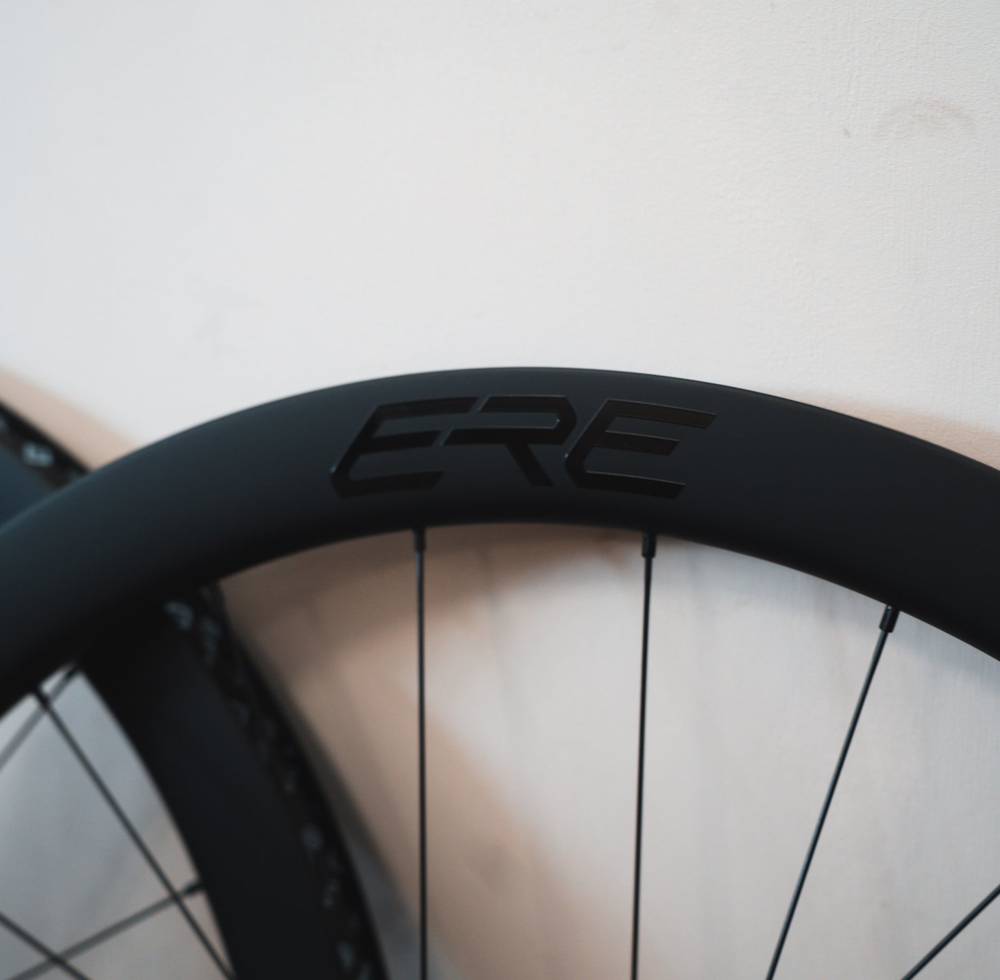 Ere Explorator CCR45 Carbon Wielset NIEUW